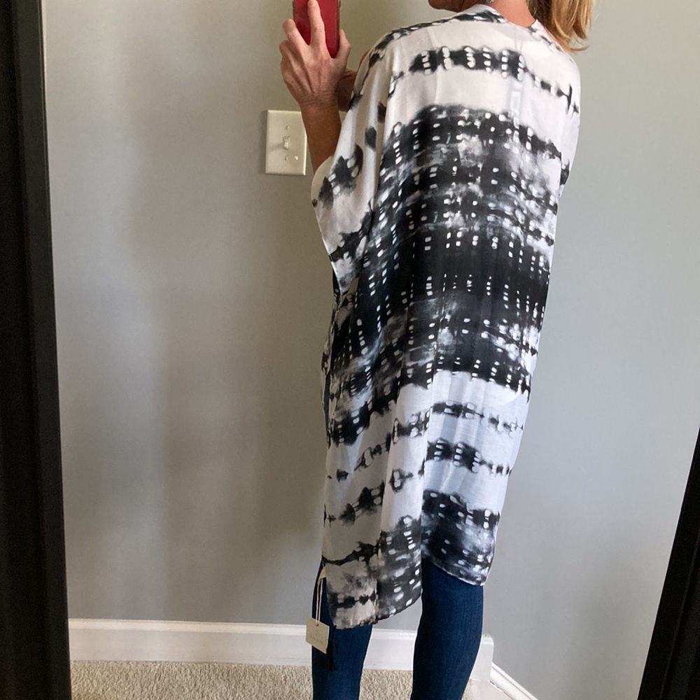 Tie Dye Print Boho Kimono - Picture 8 of 9